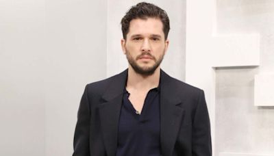 'Game of Thrones' Star Kit Harington Shows Off Ripped Physique in Backstage Theater Photo