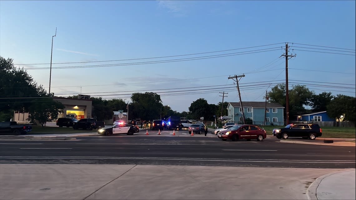 Suspect shot after trying to steal unmarked police unit in East Austin