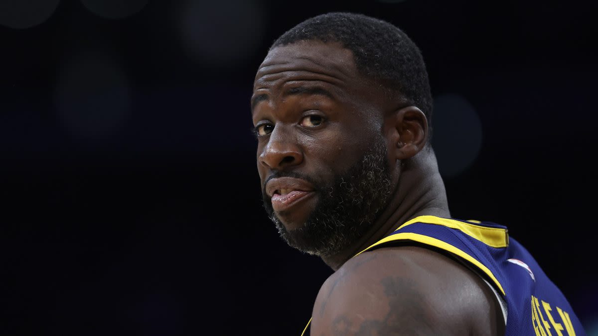 Warriors Trade Pitch Flips Draymond Green to West Rival for Future First