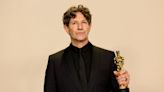 Jonathan Glazer se pronunció contra la guerra en Gaza al aceptar el Oscar a mejor película internacional por "The Zone of Interest"