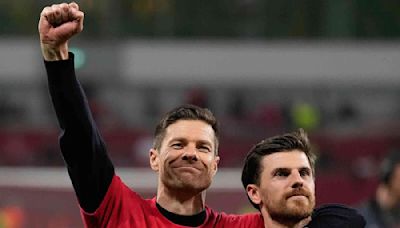 Xabi Alonso y su Bayer Leverkusen superan, "in extremis", racha histórica del Benfica de Eusebio