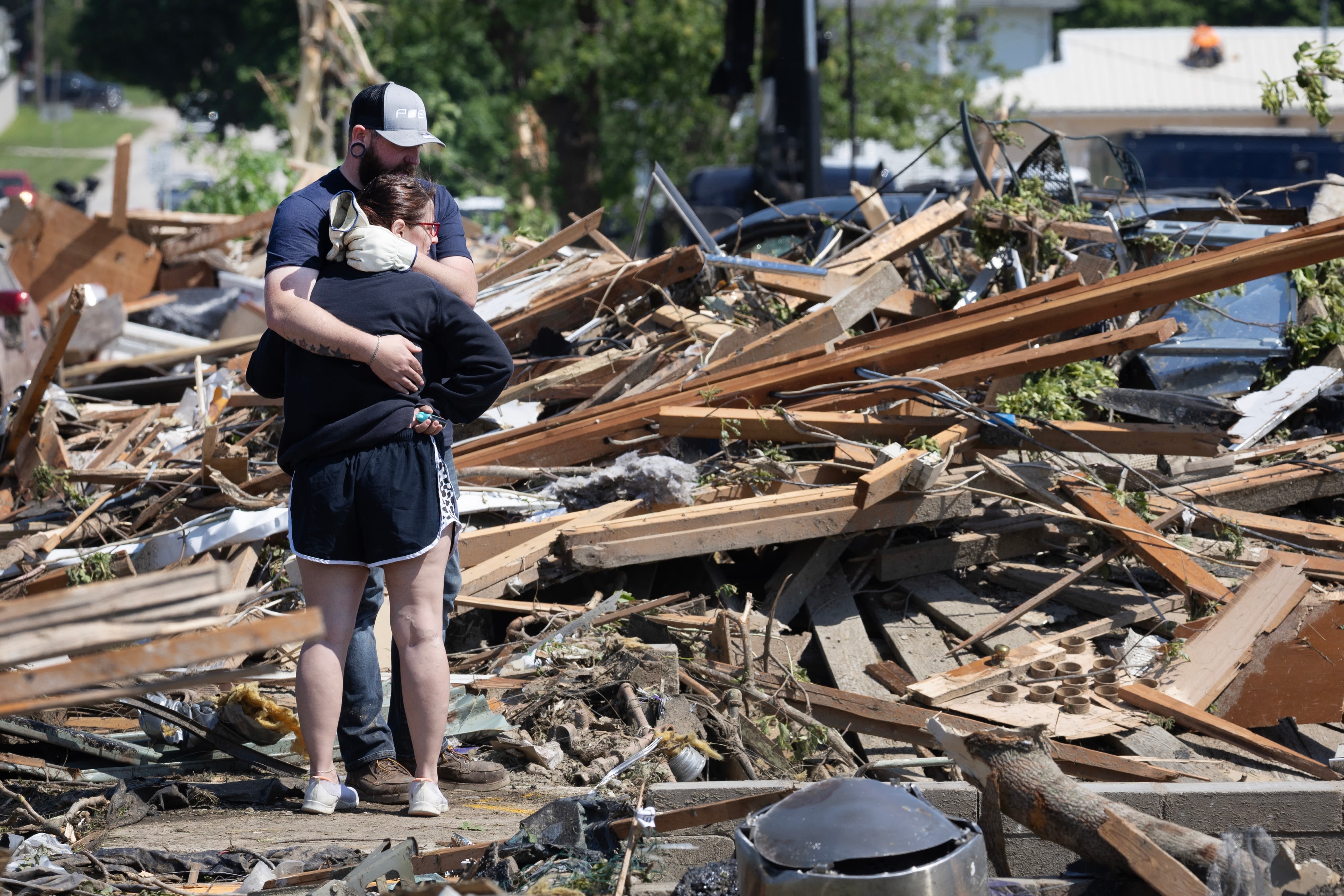 After deadly Iowa tornadoes, Greenfield surveys storm damage and destruction