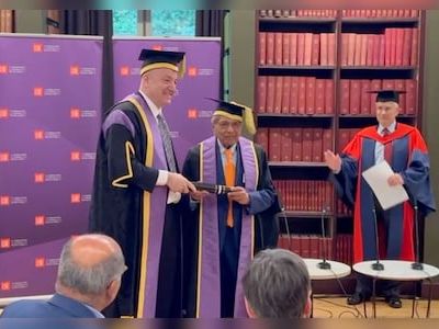 Honorary Fellowship conferred on economist N K Singh by the London School of Economics - CNBC TV18