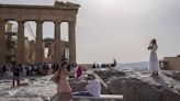 Grèce : On peut visiter l’Acropole d’Athènes sans touriste (mais ça coûte un bras)