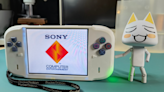 PlayStation 1 Turned into a Portable Console by Gaming Enthusiast