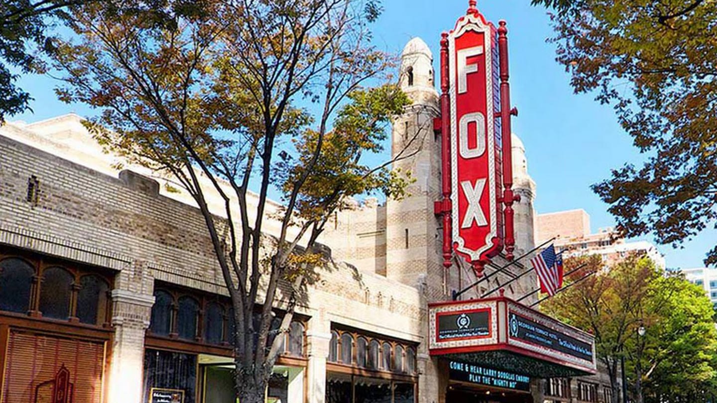 Fox Theatre collects prestigious preservation award