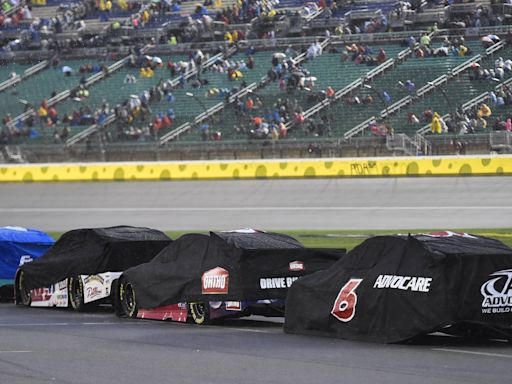 NASCAR Cup Series race at Kansas in rain delay, latest updates on start