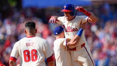 Mets drop rubber match to Phillies, fall behind in wild-card chase