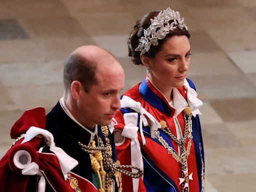 Inside the 'Awkward Scene' When Kate Middleton and Prince William Arrived Late to King Charles' Coronation