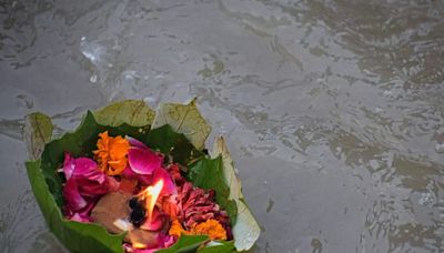 Why do Hindus immerse the ashes of the dead in Ganga? | The Times of India