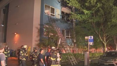 One dead, 6 hurt in early morning fire at Belltown apartment complex