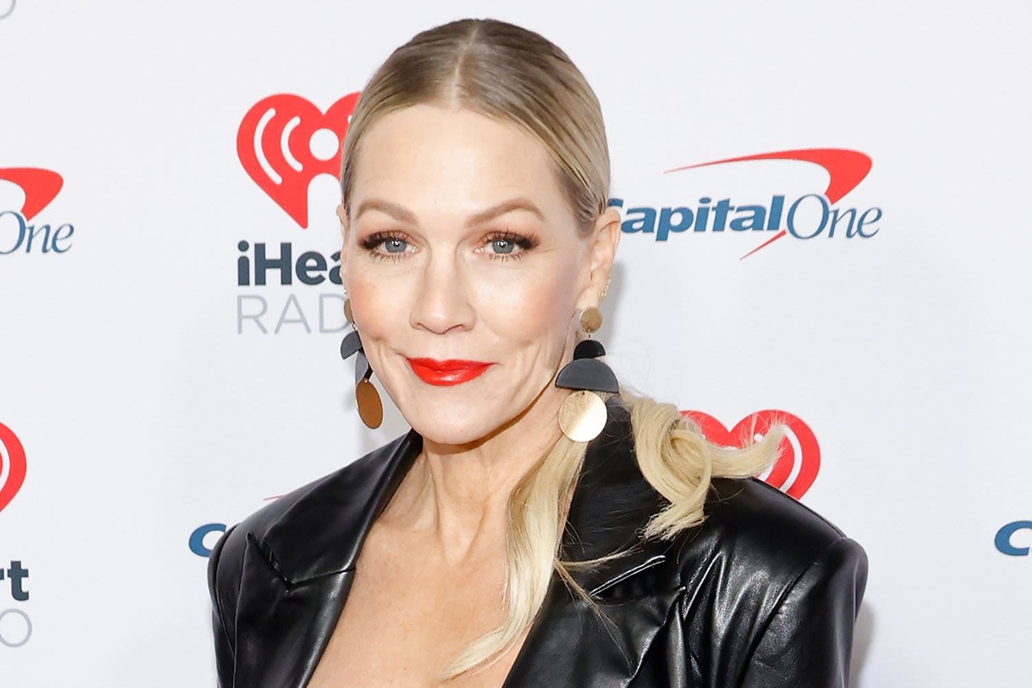 Jennie Garth Says Body Image Is a 'Roller Coaster,' Talks Struggle with 'Eating My Feelings Away'