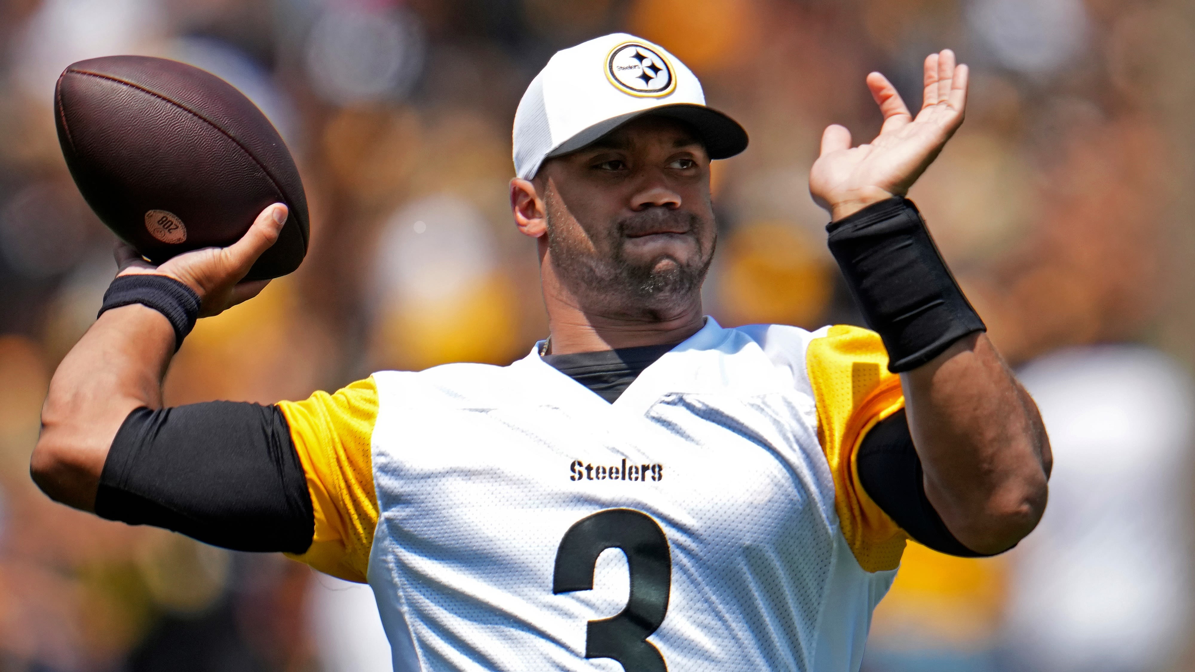 Russell Wilson, ‘rejuvenated’ and ‘grateful,’ gets fresh start with Steelers