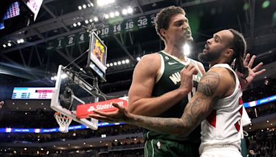 Remember when Brook Lopez removed Gary Trent's headband? Now they're teammates. Here's what else to know about new Bucks guard Gary Trent