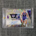 19-20 PRIZM 沙加緬度國王隊 KYLE GUY 泡泡亮新人RC簽名卡