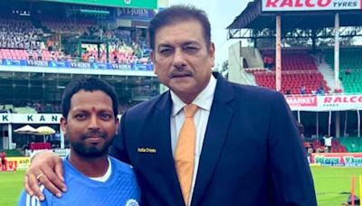 Ravi Shastri's Picture With 'Heartbeat Of Indian Cricket Team' Wins Internet - News18