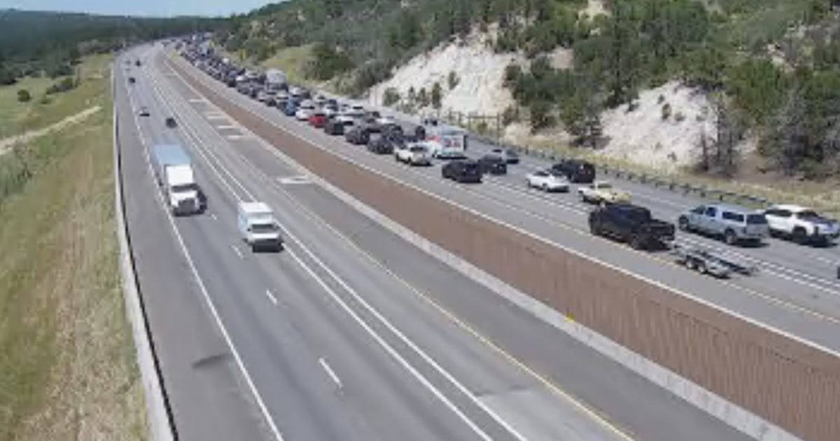 Interstate 25 crash in Colorado sends 7 people to the hospital, 1 dead