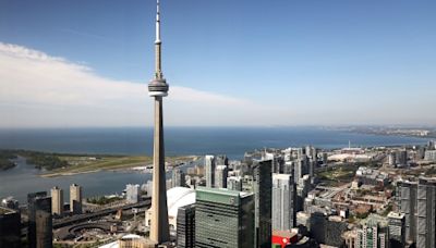 Toronto weather: Storms, showers expected mid-week