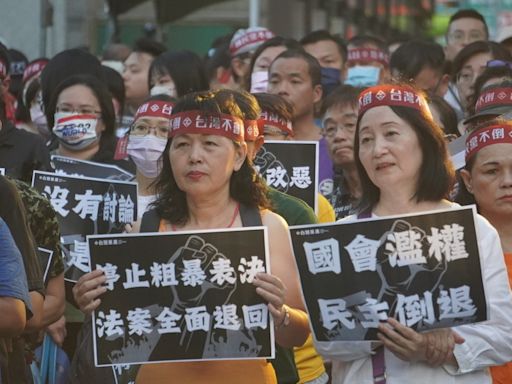 台灣基進黨在高雄舉辦反國會濫權集會（2） (圖)