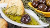 Why Restaurant Bread Dipping Oil Is So Good & How To Properly Use It