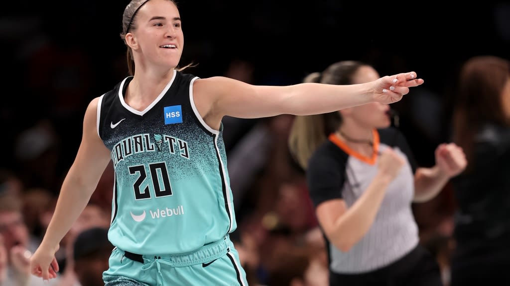 Sabrina Ionescu talks Caitlin Clark, and transition from college to the WNBA