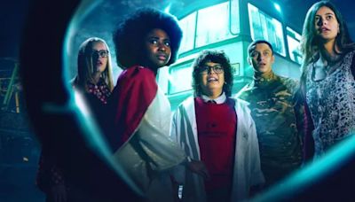 The Last Bus Season 1 Streaming: Watch & Stream Online via Netflix