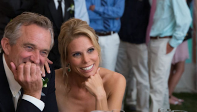 Cheryl Hines 'Fumining' Over RFK Jr, Olivia Nuzzi's 'Relationship'; Ryan Lizza Reacts