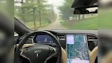 El Autopilot de Tesla vuelve a fallar: este Model X se salta un ‘stop’ a gran velocidad