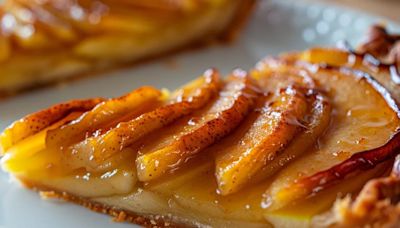 Receta de torta invertida de manzanas, rápida y fácil