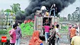 Plastic fire destroys yarn factory at Bhattian village | Ludhiana News - Times of India