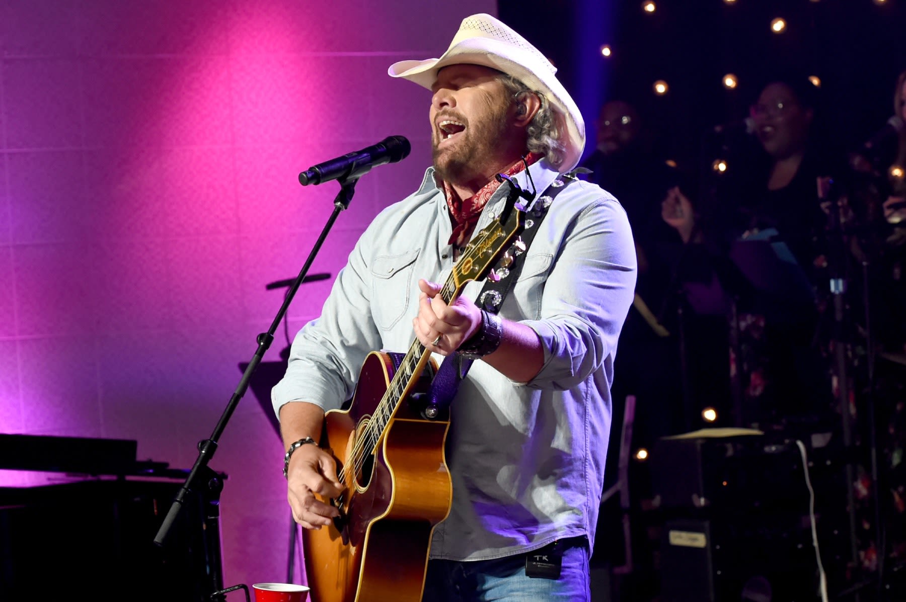 Luke Bryan, Jelly Roll, Lainey Wilson Set for Toby Keith Benefit Concert