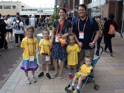 Families with children encouraged by National Eucharistic Congress