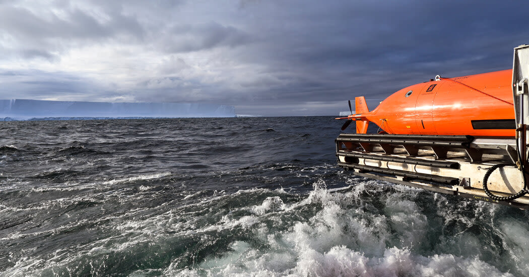 Underwater Robot Reveals ‘Enigmatic’ Shapes on the Bottom of Antarctic Ice