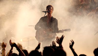 Shawn Mendes Debuts New Single “Nobody Knows” at the 2024 MTV Video Music Awards