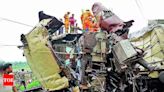 Wrong manual signalling to blame for train crash, not dead pilot: Experts | Kolkata News - Times of India