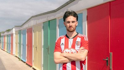 Exeter City make another signing as midfielder Ed Francis joins