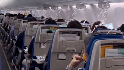 Korean Air Flight Descends 25,000 Feet For 15 Minutes; Passengers Suffer Nosebleeds & Ear Pain