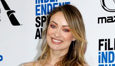 Olivia Wilde’s Super-Rare Photo Shows What Kids Otis & Daisy Do Instead of ‘Screen Time'