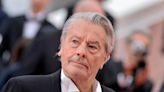 La salud de Alain Delon resquebraja la unidad de su familia