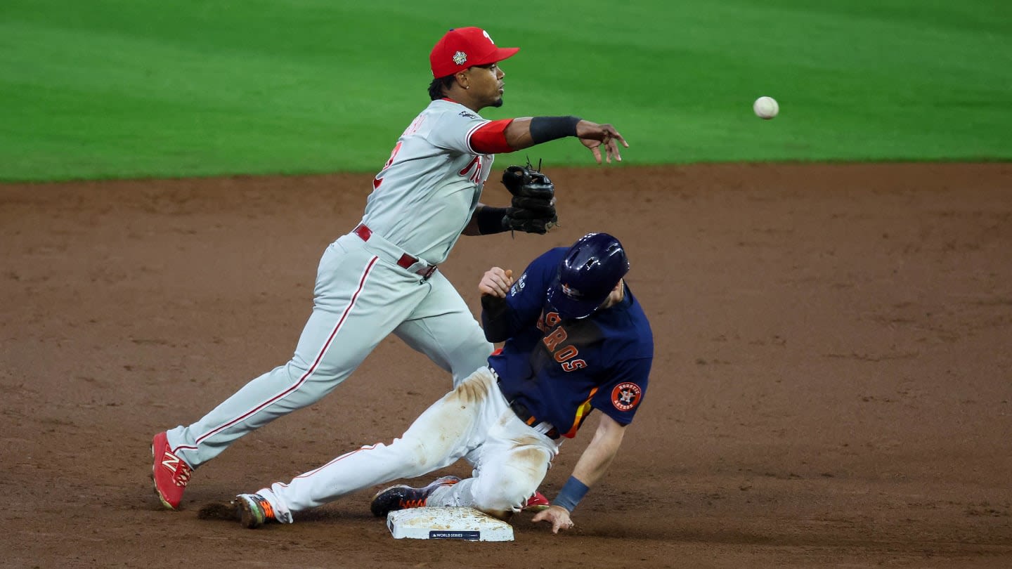 Former Philadelphia Phillies Infielder Signs Deal with Baltimore Orioles