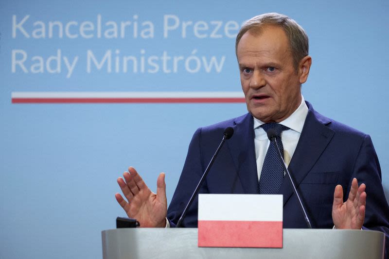 Poland's Tusk seeks to revive commission to investigate Russian influence