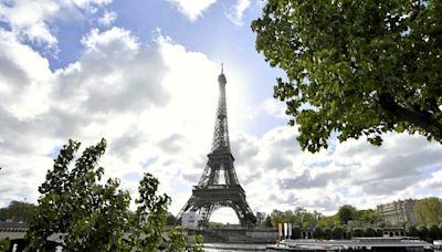 Que sait-on sur les cercueils retrouvés devant la Tour Eiffel ?