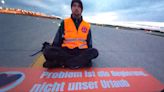 Activistas climáticos paralizan temporalmente el aeropuerto de Múnich