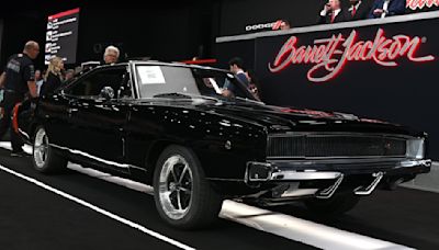 1968 Dodge Charger Sells for $110,000 at Barrett-Jackson