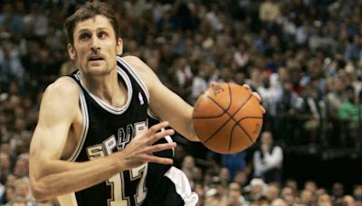 Former Oregon State Beavers’ star Brent Barry joining the Phoenix Suns
