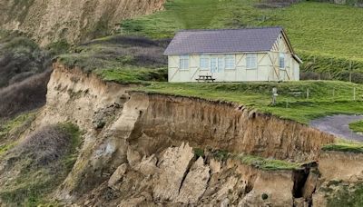 A real Broadchurch cliffhanger! Chalet that featured in ITV crime hit is just 15 feet away from 140ft drop after recent rockfalls