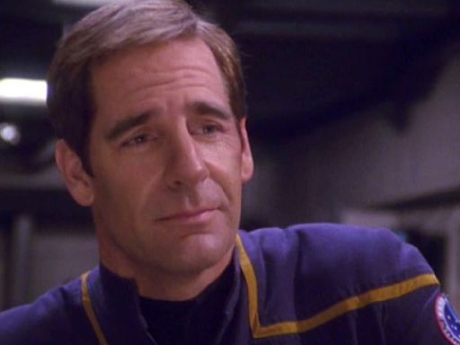 Why Scott Bakula Hated Star Trek: Enterprise's 26-Episode Count - SlashFilm