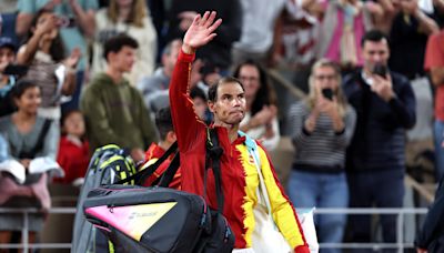 Breaking: Rafael Nadal wins but keeps his singles campaign on ice