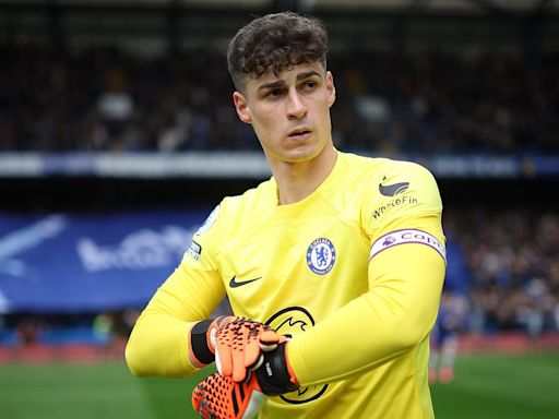 Kepa 'has a significant offer to leave Chelsea permanently'