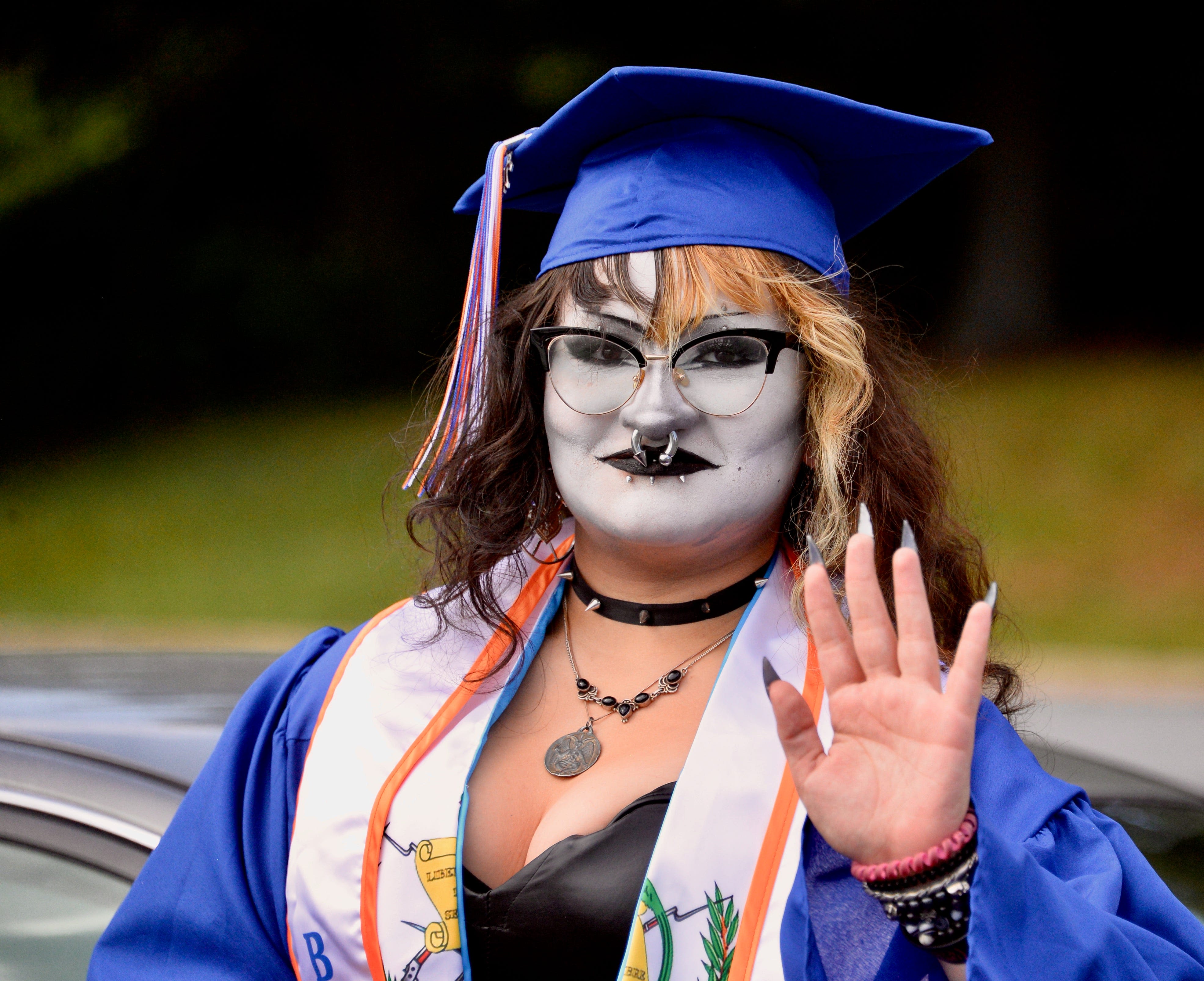 Boonsboro High senior denied chance to walk on graduation stage due to makeup 'concerns'